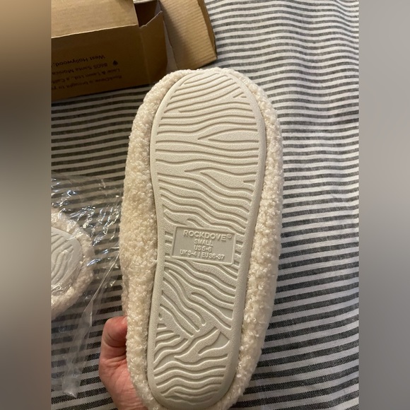 Rock Dove slippers NWT - Picture 7 of 7